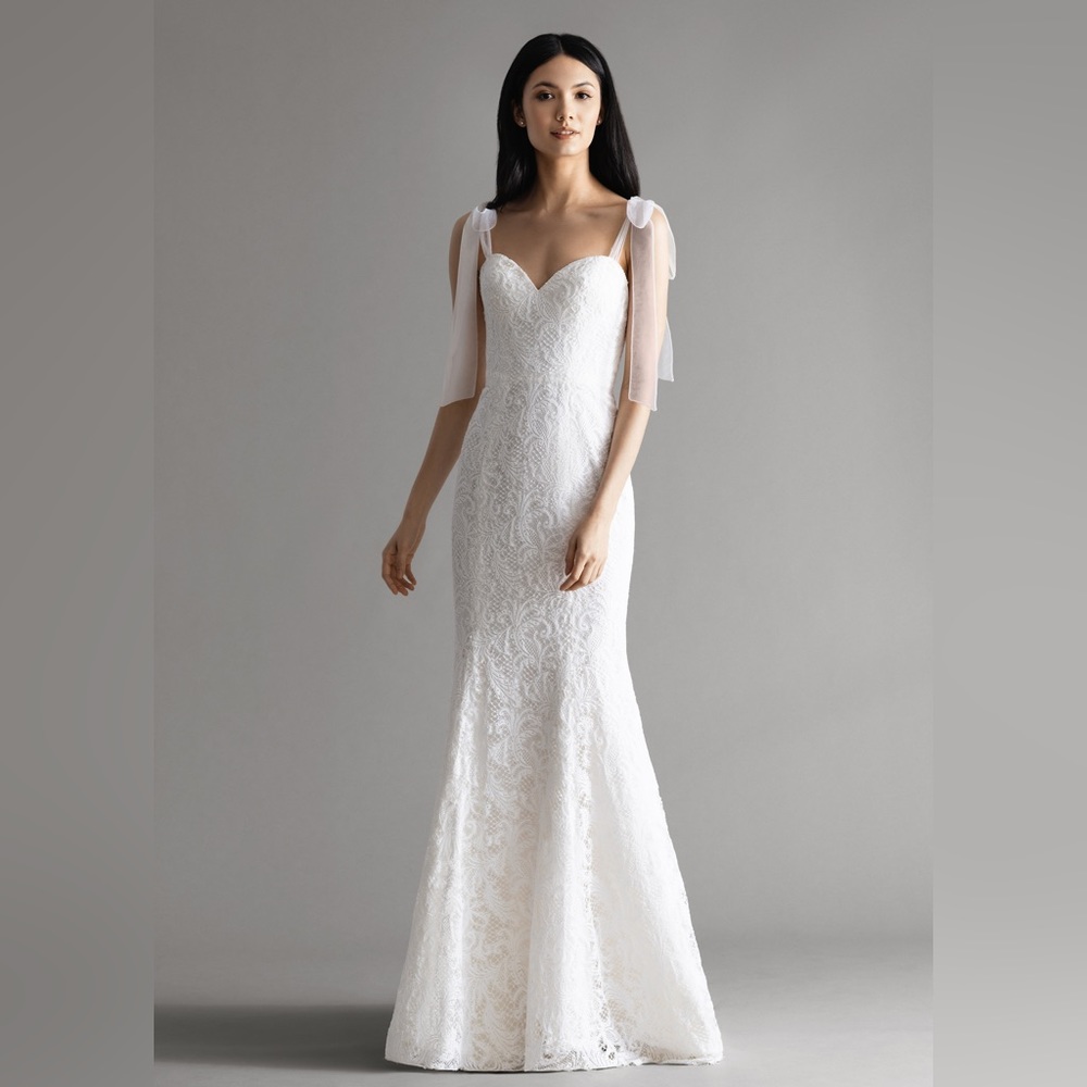 Ti ADORA Mercer Style# 7906   Solid Ivory Sz.10